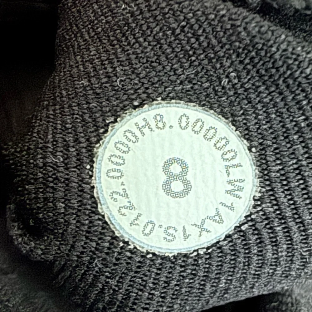 NWOT Lululemon Ebb To Street Tank II Black - Picture 6 of 6